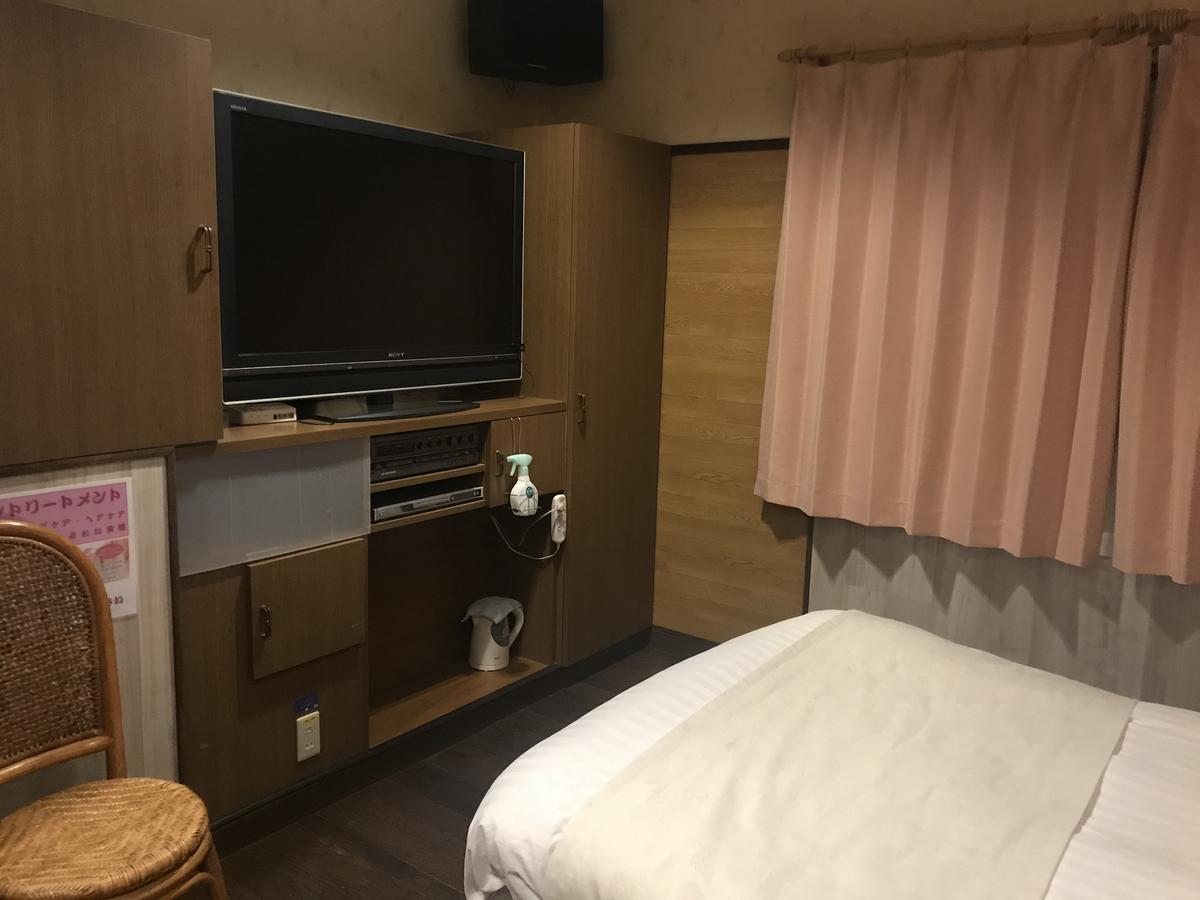 Hotel Vegas (Adults Only) Sapporo Buitenkant foto