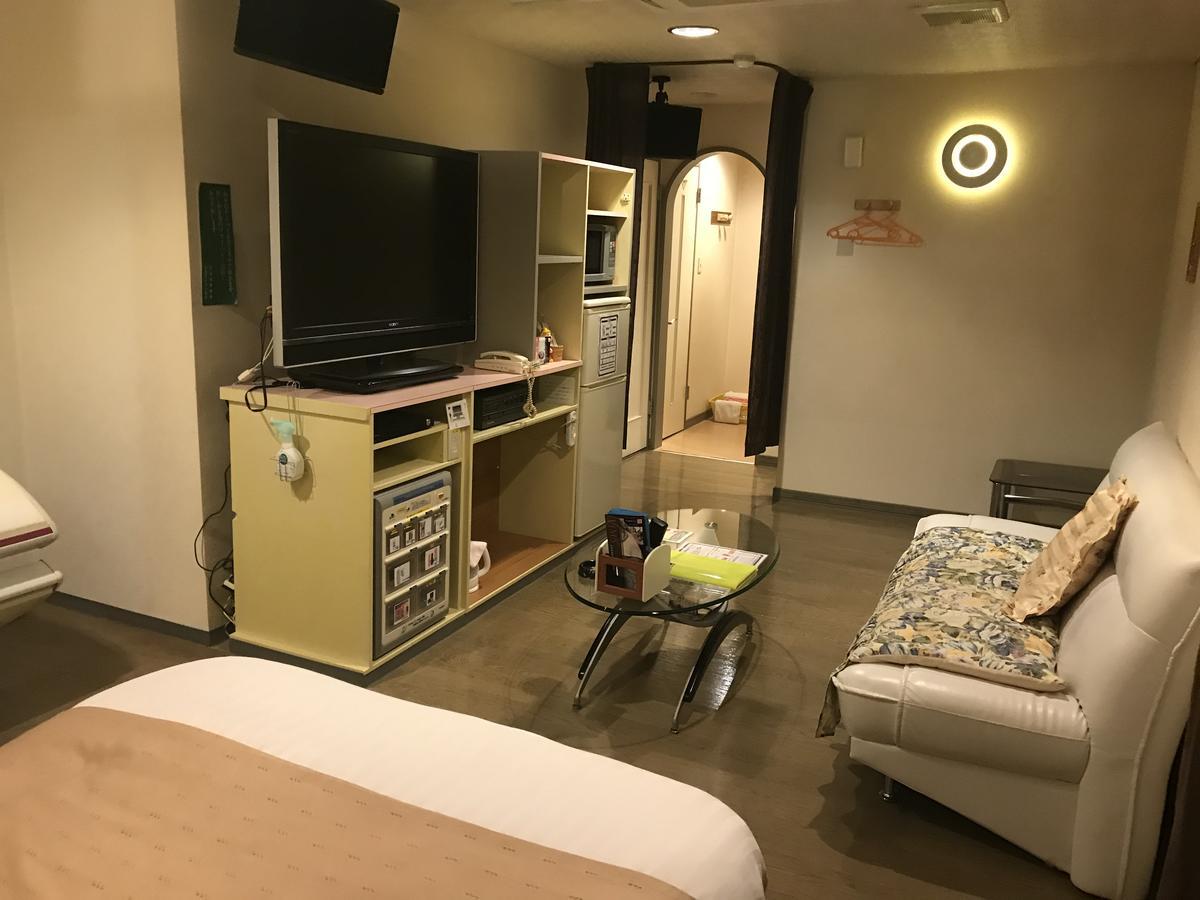 Hotel Vegas (Adults Only) Sapporo Buitenkant foto