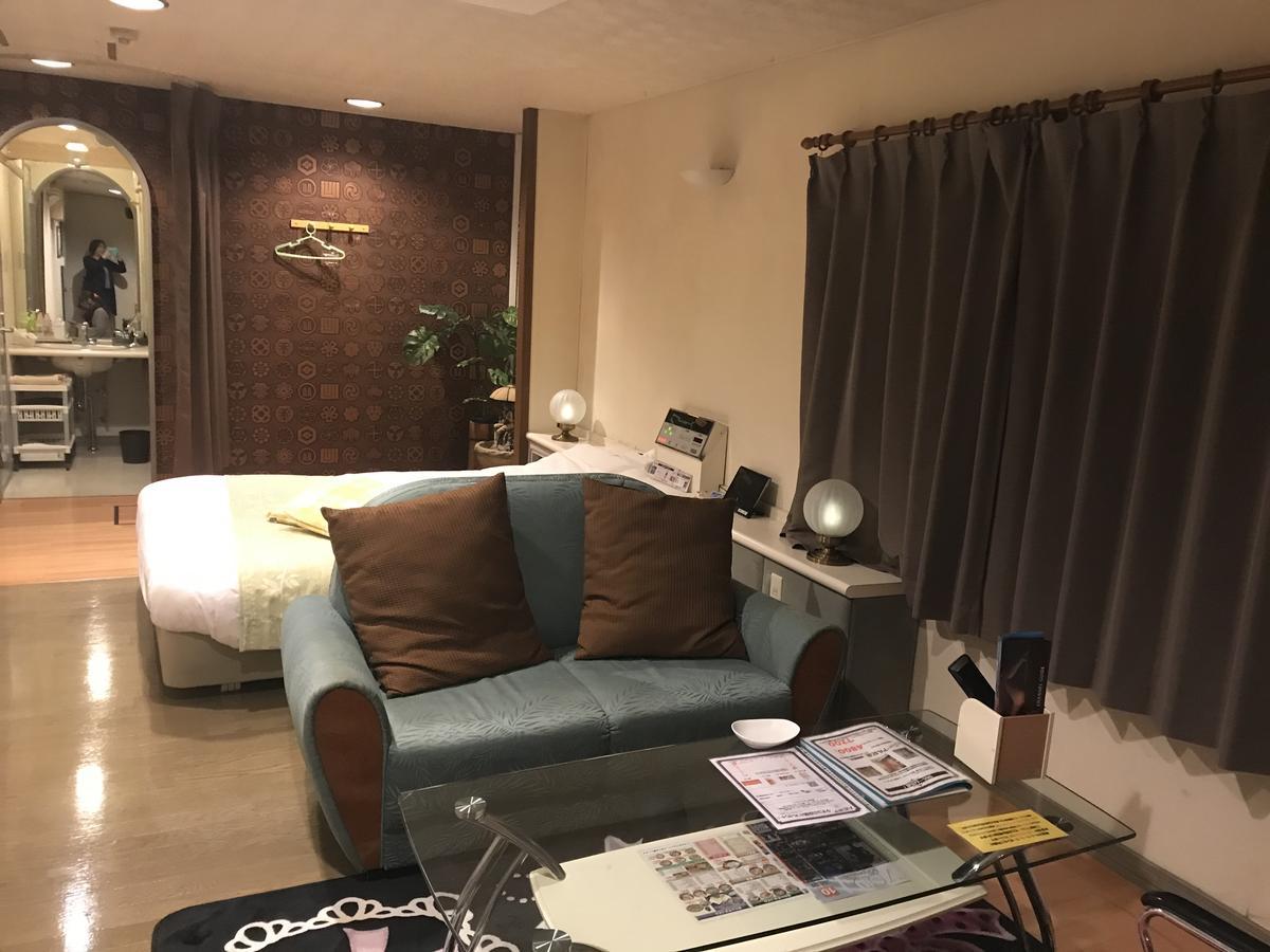 Hotel Vegas (Adults Only) Sapporo Buitenkant foto