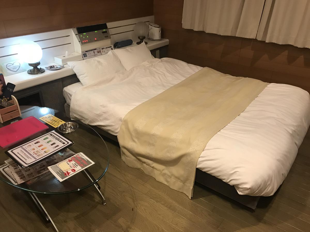 Hotel Vegas (Adults Only) Sapporo Buitenkant foto