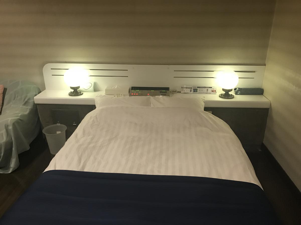 Hotel Vegas (Adults Only) Sapporo Buitenkant foto