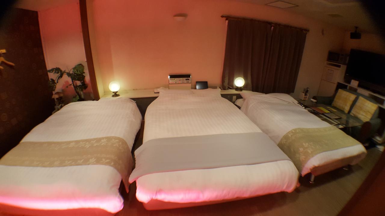 Hotel Vegas (Adults Only) Sapporo Buitenkant foto