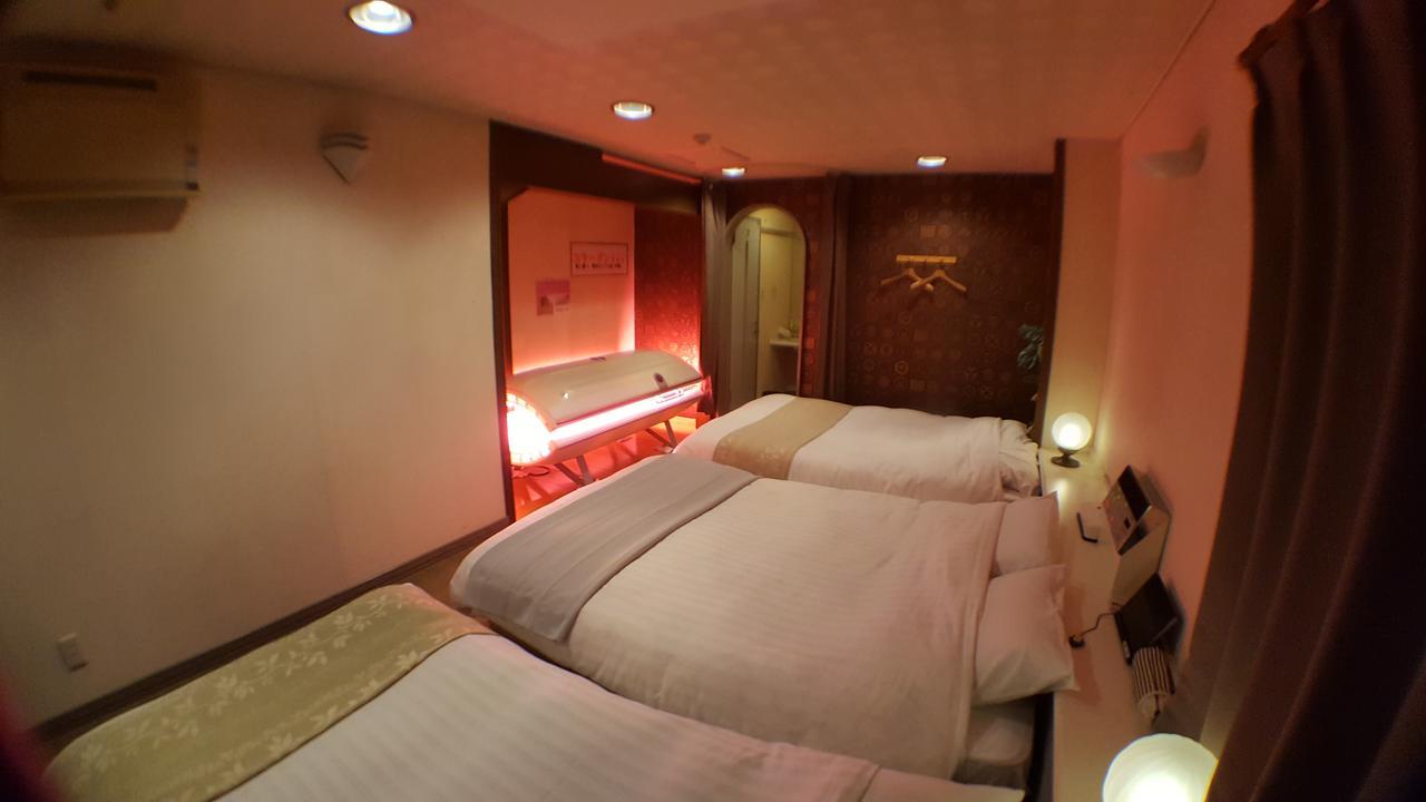 Hotel Vegas (Adults Only) Sapporo Buitenkant foto