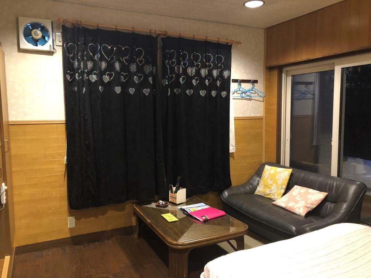 Hotel Vegas (Adults Only) Sapporo Buitenkant foto